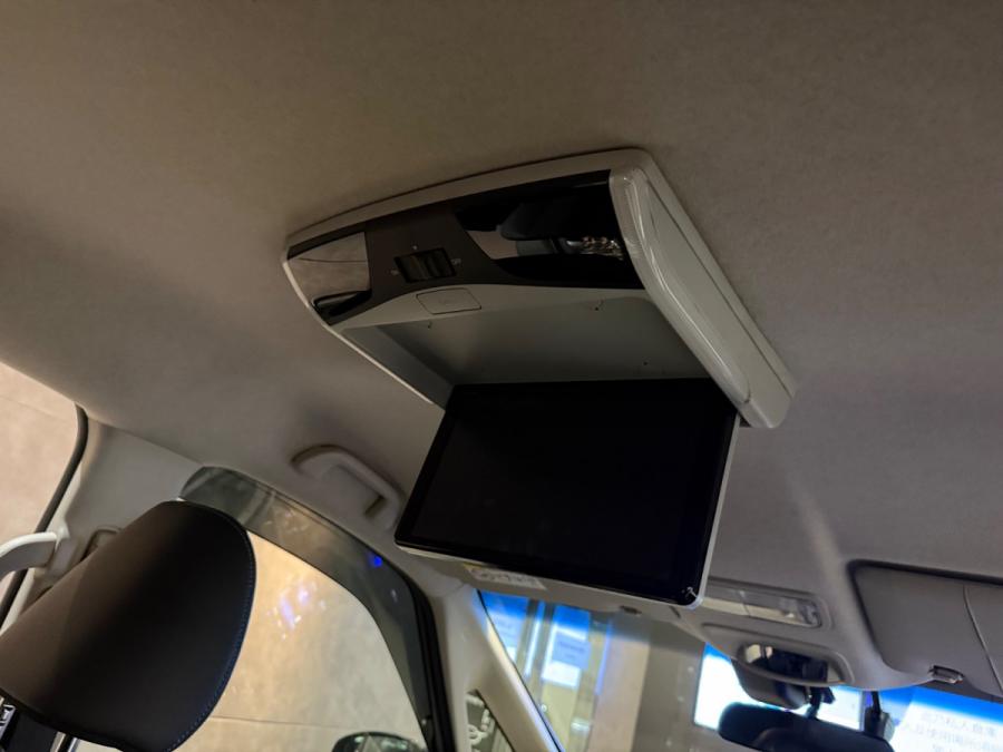 FREED HYBRID EX GB7 FACELIFT - Image 9