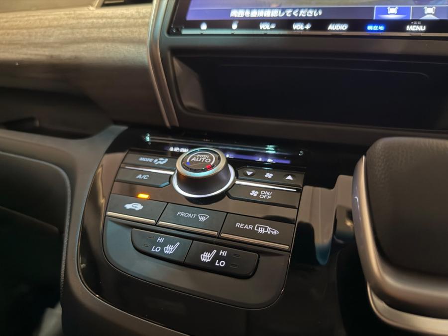 FREED HYBRID EX GB7 FACELIFT - Image 7