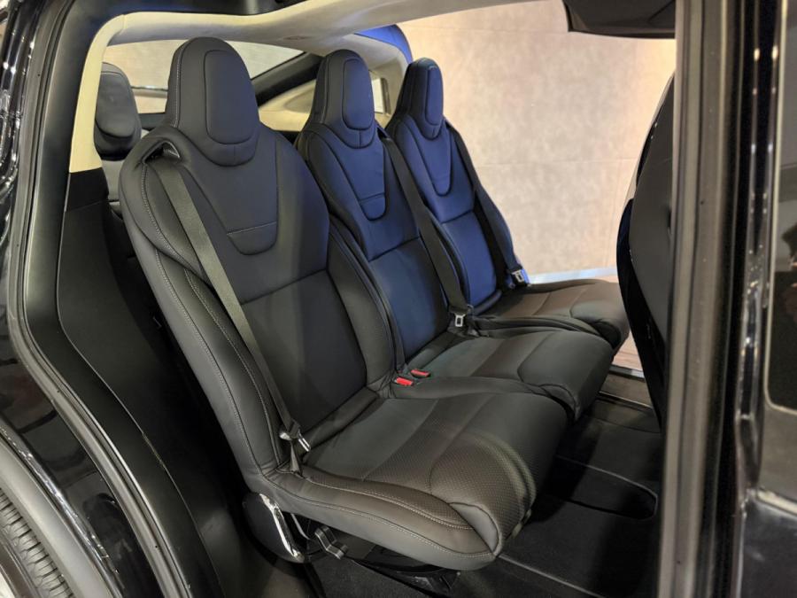 MODEL X 90 KWH DUAL MOTOR - Image 9