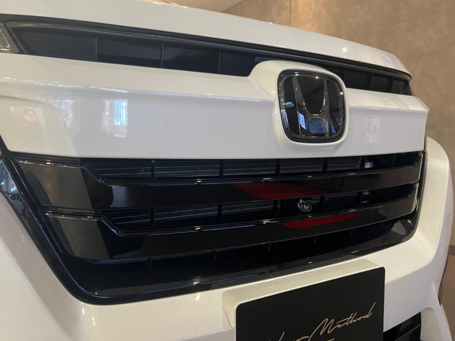 Stepwgn Spada EX e:HEV - Image 3