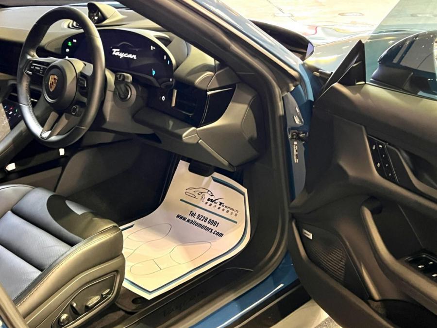 Taycan - Image 8