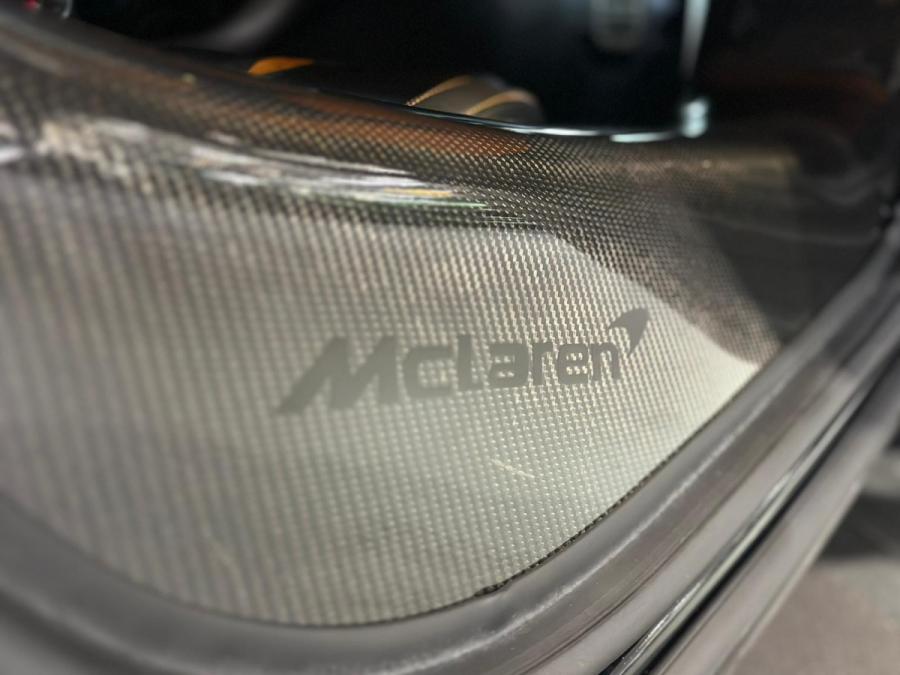 570S COUPE - Image 6