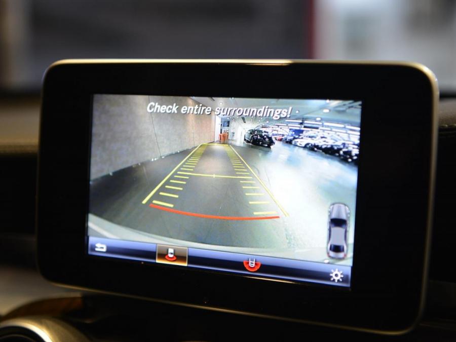 GLC250 COUPE - Image 9