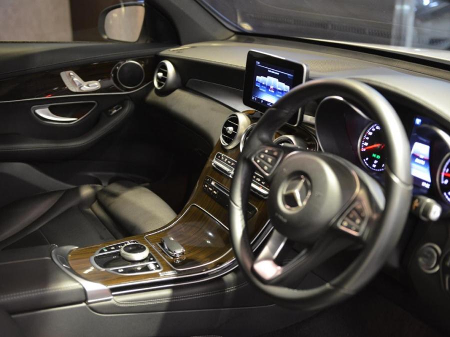 GLC250 COUPE - Image 22