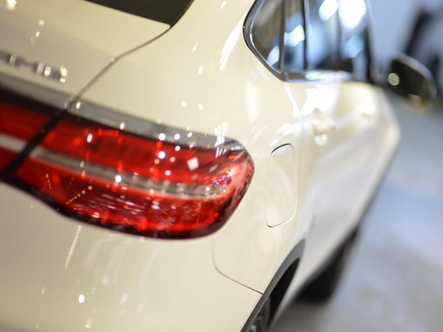 GLC250 COUPE - Image 2