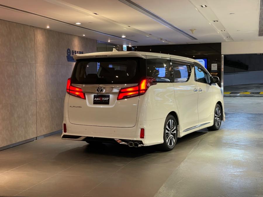 Alphard 2.5 SC Modelista - Image 2