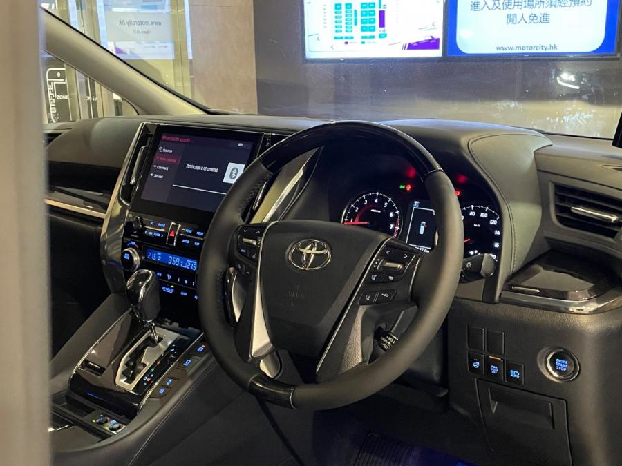 Alphard 2.5 SC Modelista - Image 3