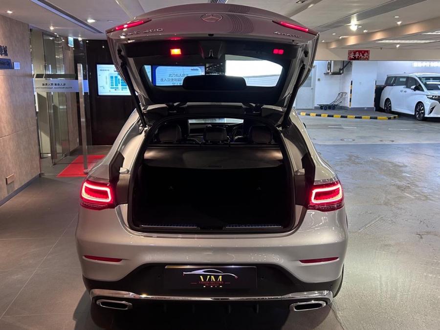 GLC300 4 MATIC COUPE FL AMG (C253) - Image 10