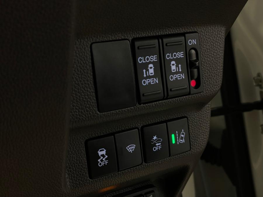 Freed Hybrid GB7 - Image 6