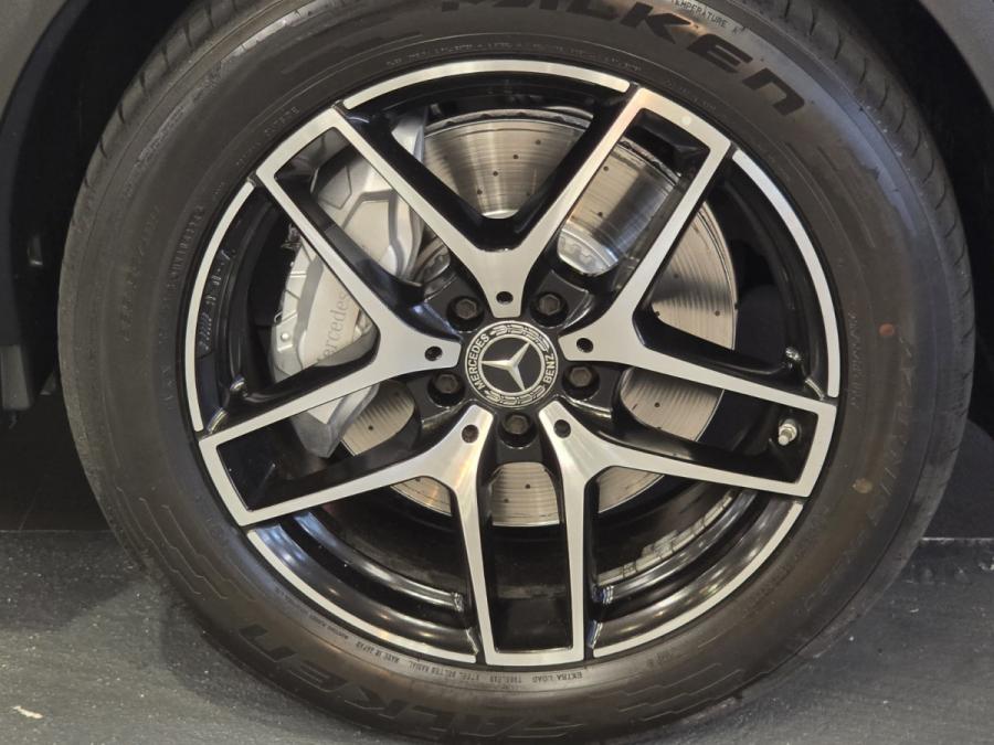 GLC250 COUPE AMG - Image 9