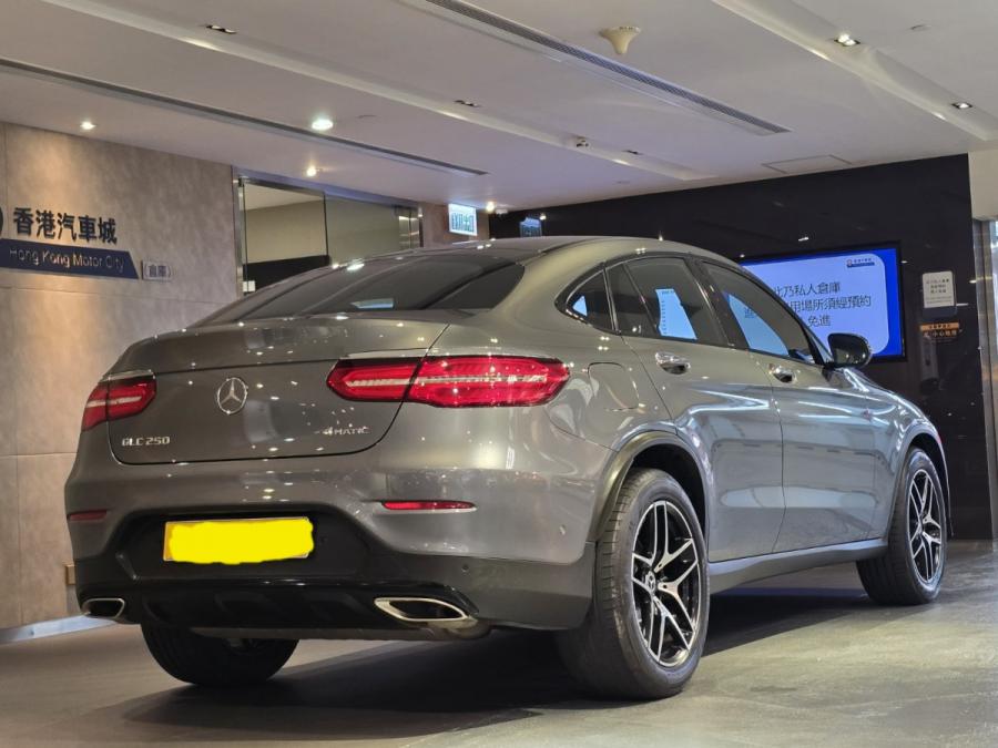 GLC250 COUPE AMG - Image 2
