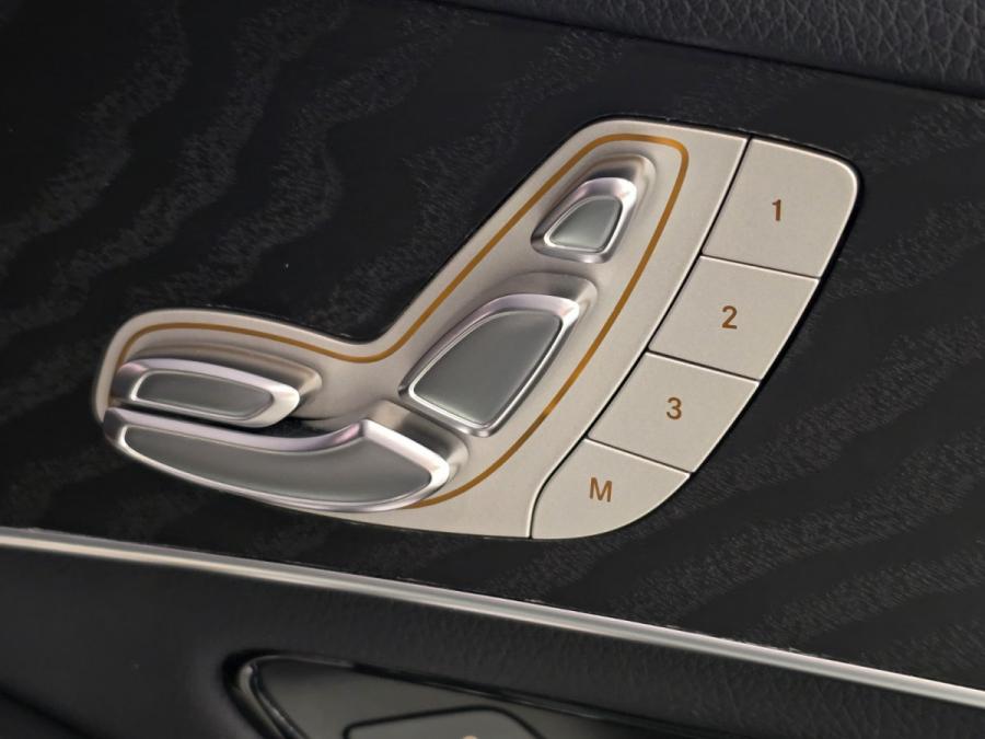 GLC250 COUPE AMG - Image 8