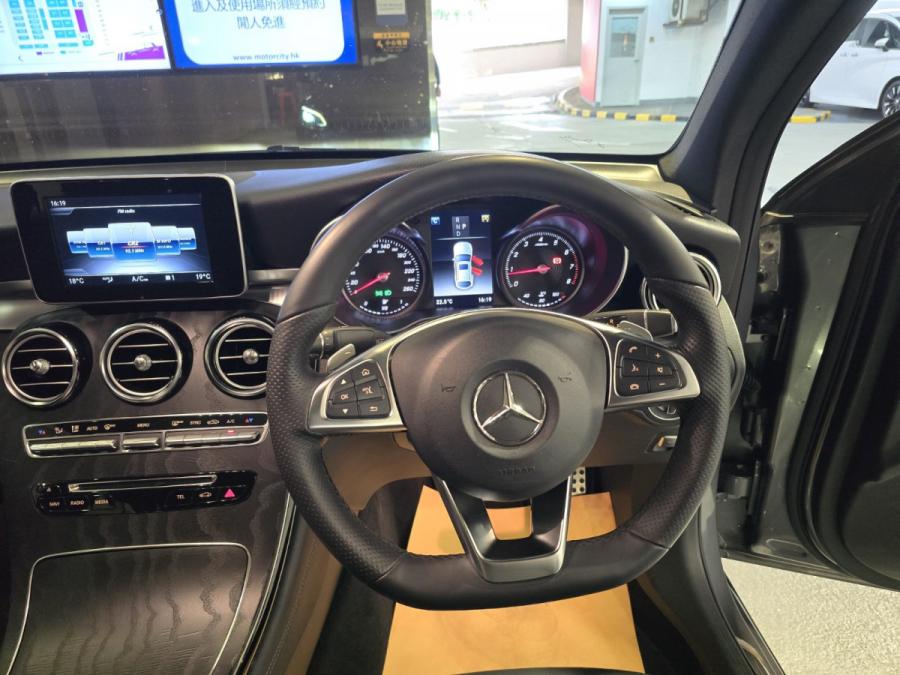 GLC250 COUPE AMG - Image 3