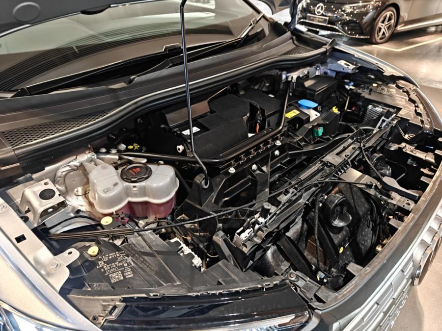 Q4 45 E-TRON - Image 3