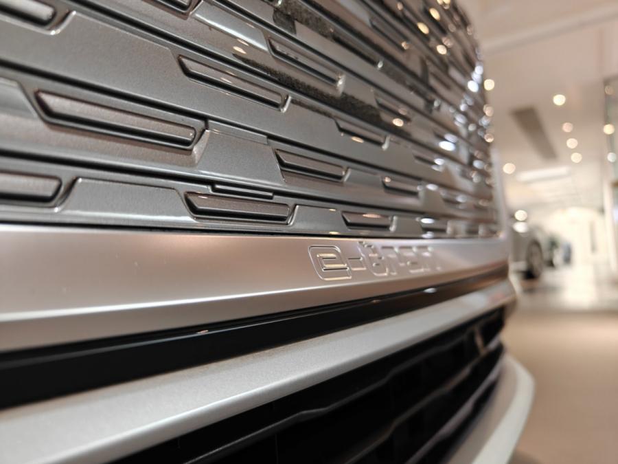Q4 45 E-TRON - Image 7