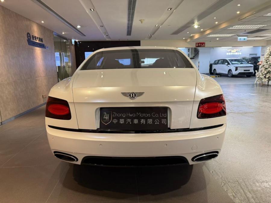 Flying Spur - Image 4