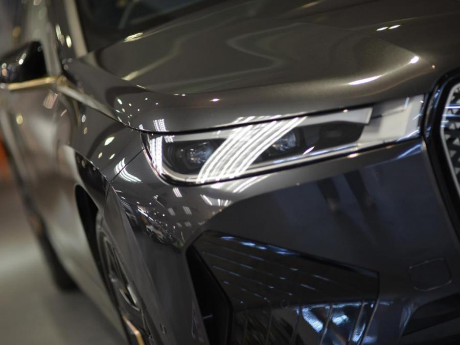 IX XDRIVE40 (I20) - Image 19