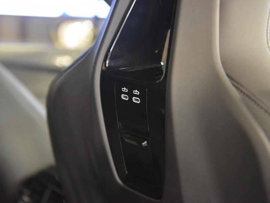 IX XDRIVE40 (I20) - Image 20