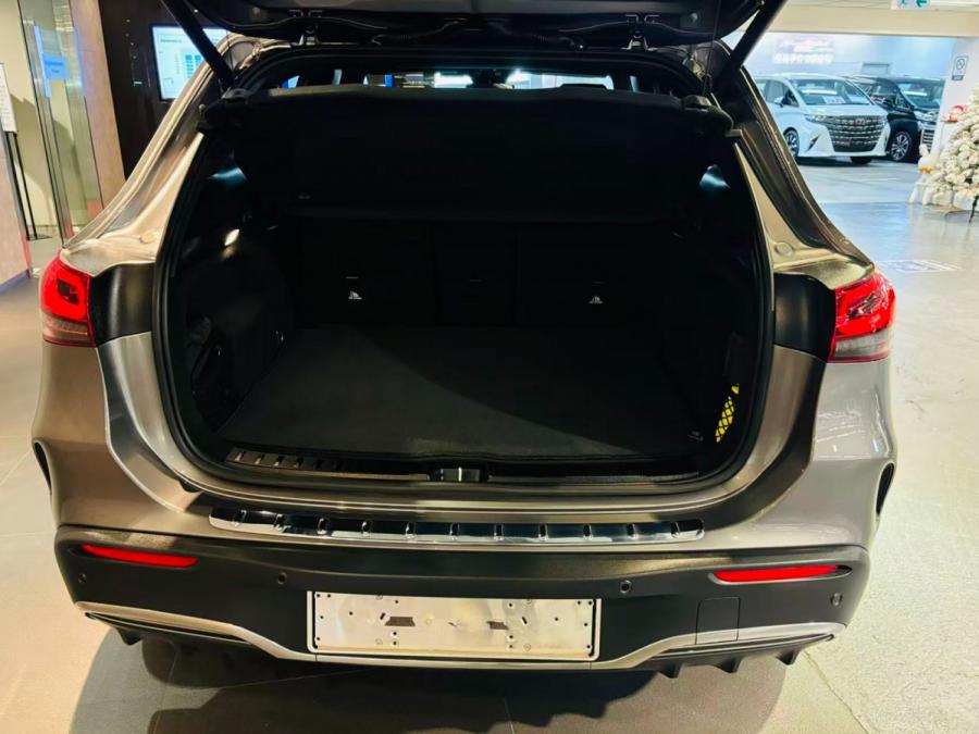 EQA250 AMG - Image 5