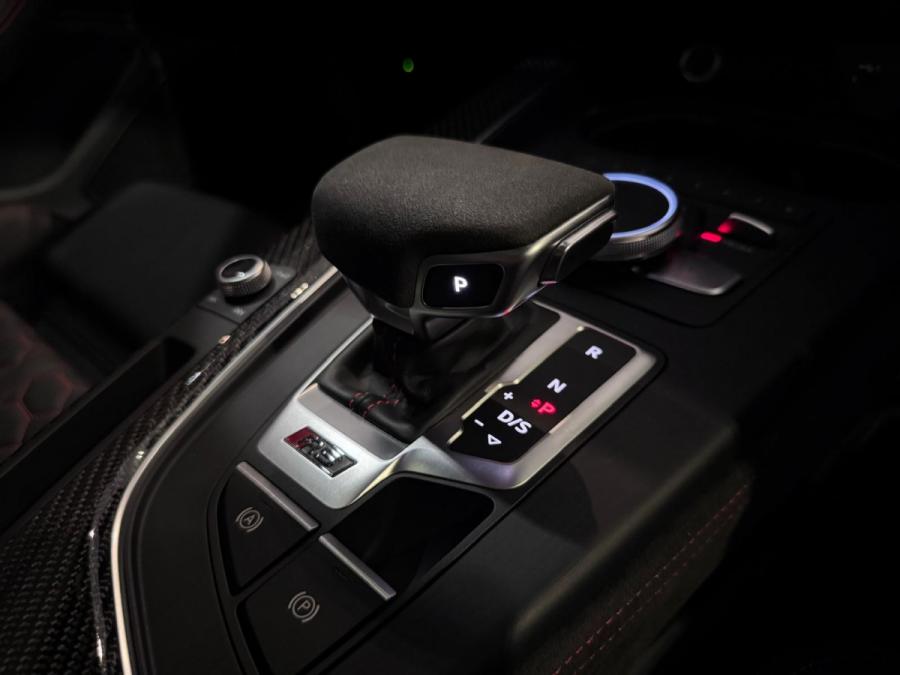 RS4 AVANT QUATTRO - Image 7