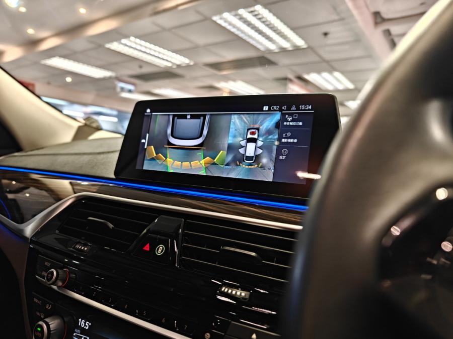 630iA GT LUXURY LINE - Image 4