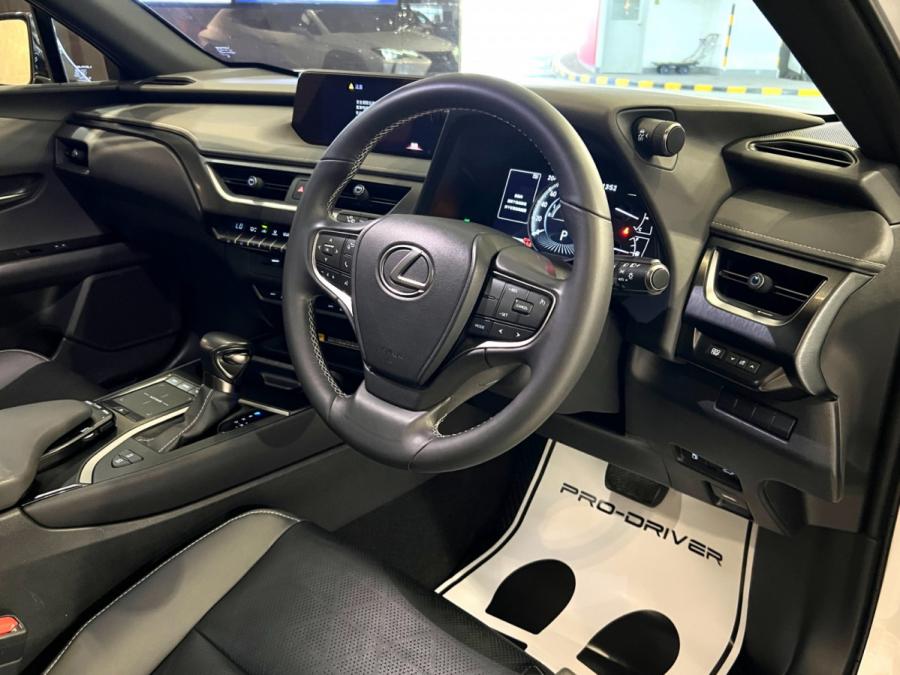 UX200 Ultimate - Image 5