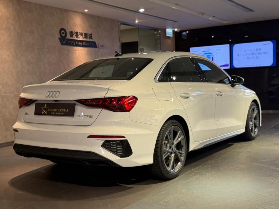 A3 SEDAN 35 TFSI S LINE - Image 5