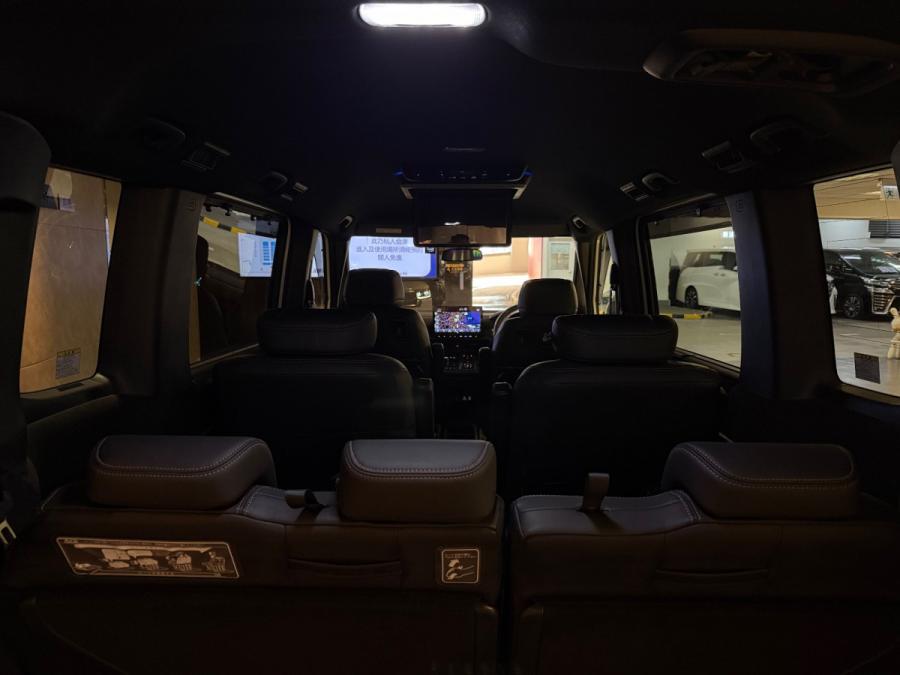 STEPWGN E:HEV PREMIUM LINE - Image 9