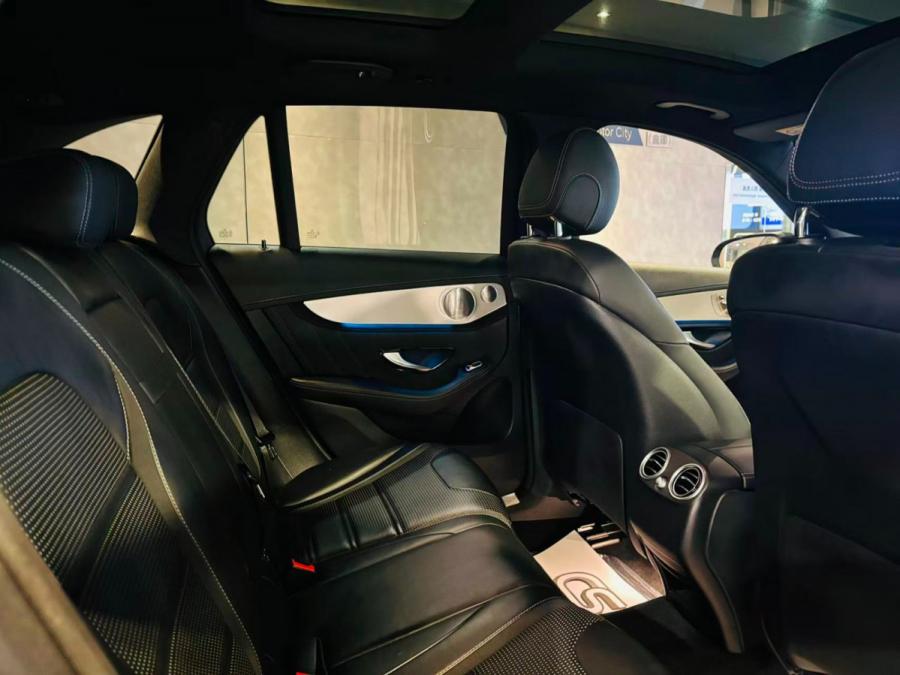 GLC63 4MATIC AMG - Image 4