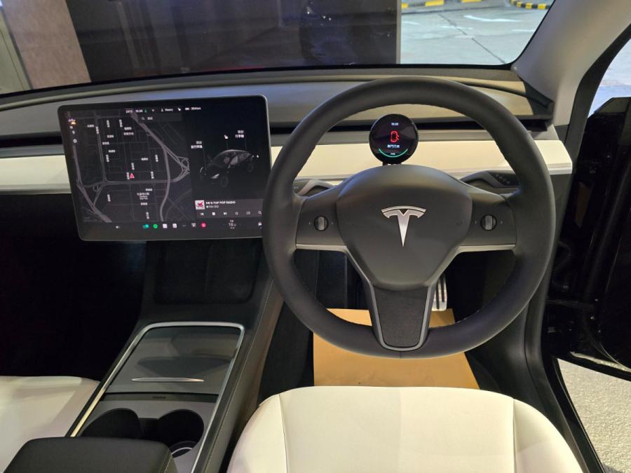 MODEL Y LONG RANGE - Image 6