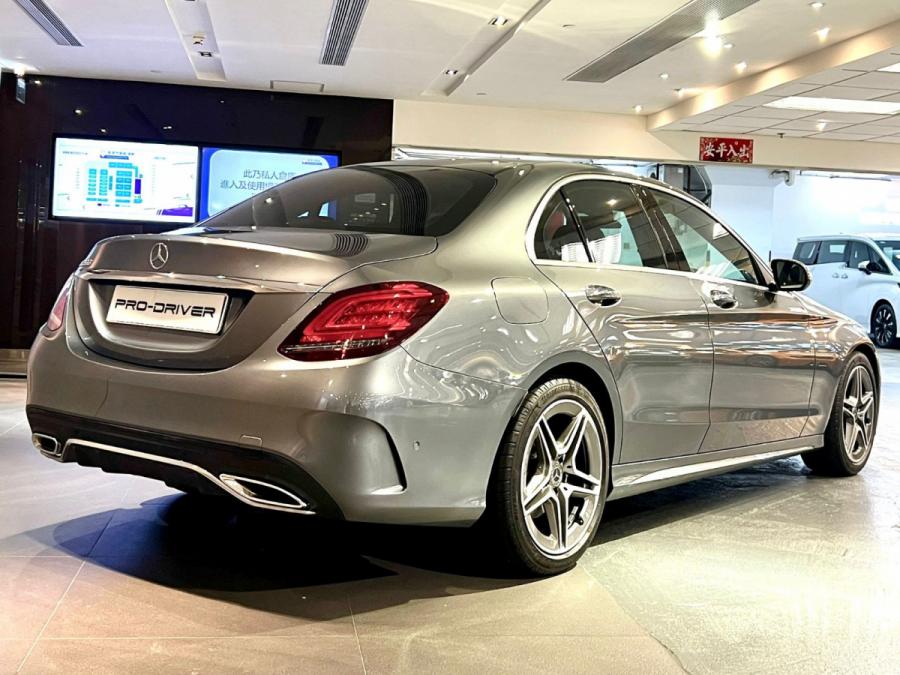 C200 AMG FACELIFT - Image 2