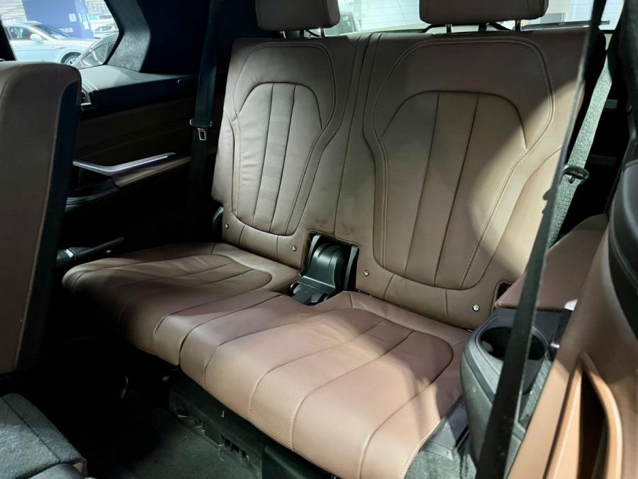 X7 xDrive40iA M Sport - Image 9