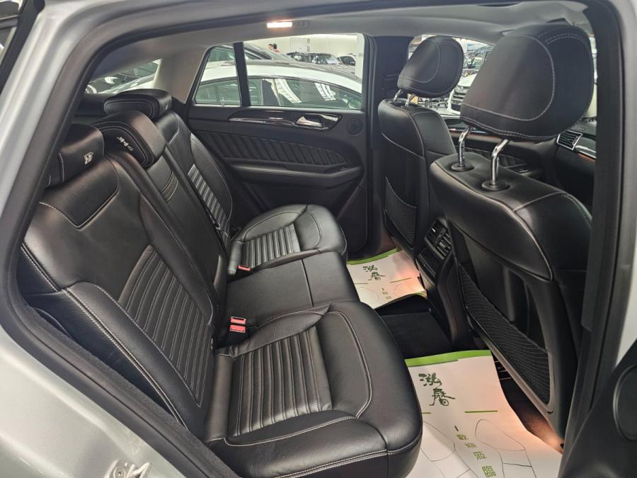 GLE450 AMG COUPE - Image 3