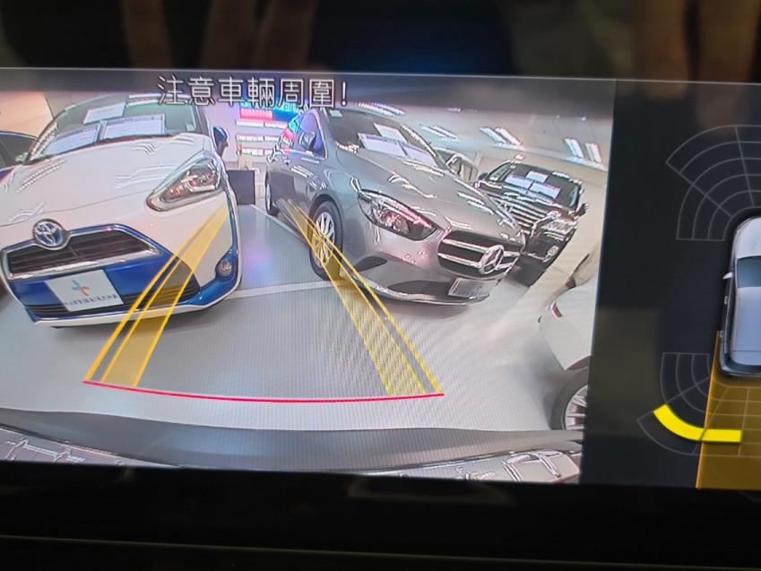 EQA350 4MATIC - Image 6