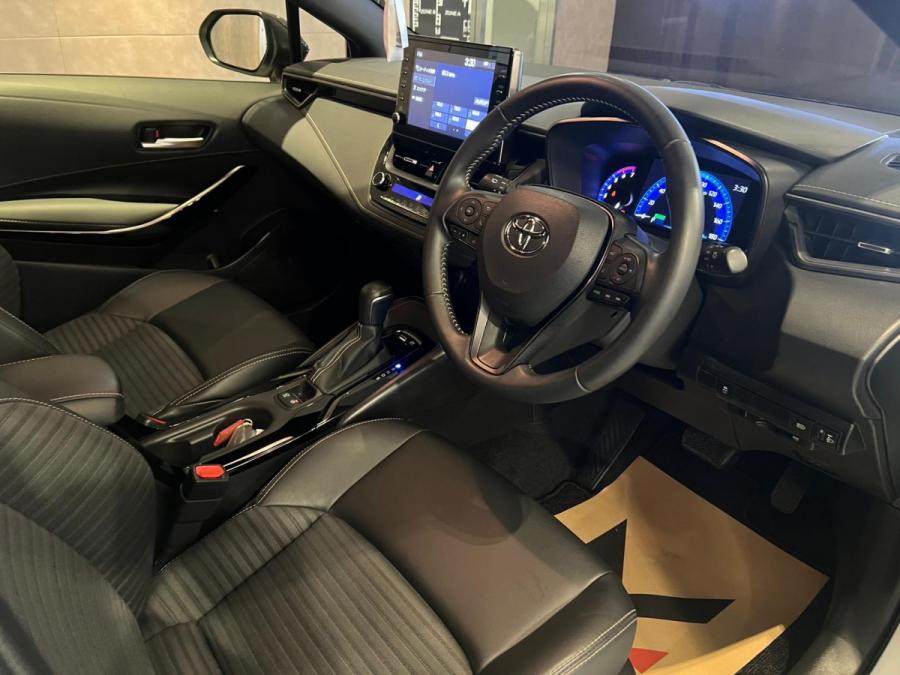 Corolla Touring Hybrid Modellista - Image 4