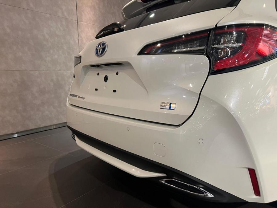 Corolla Touring Hybrid Modellista - Image 8