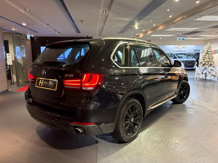 X5 xDrive30D - Image 2