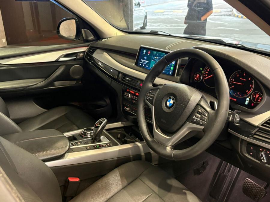 X5 xDrive30D - Image 3