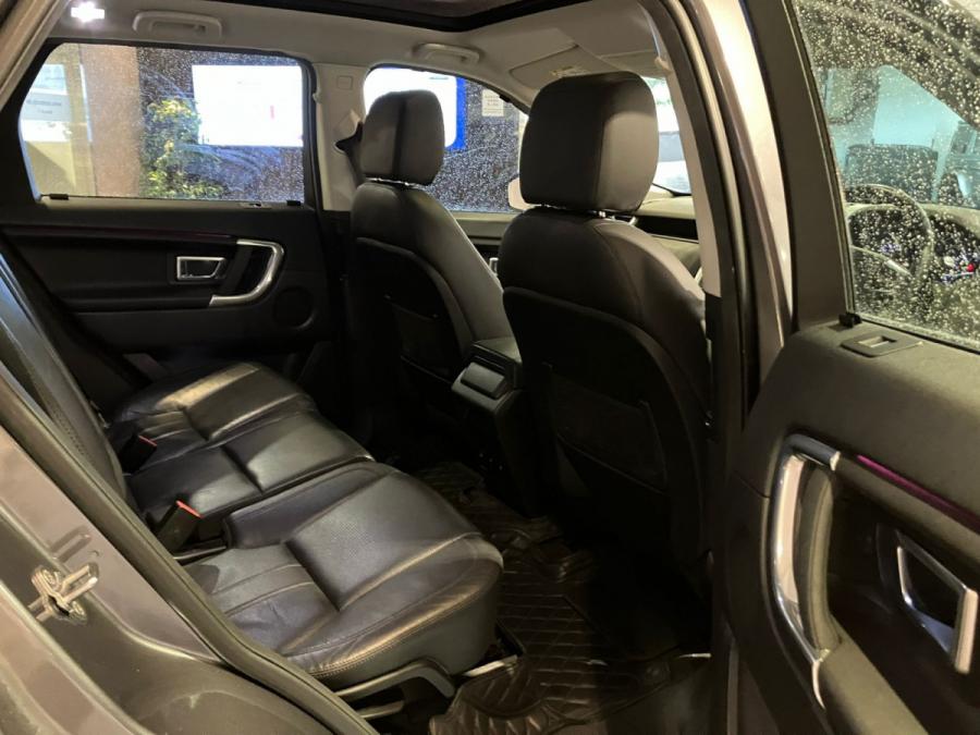 Discovery Sport SE 7S P240 - Image 5