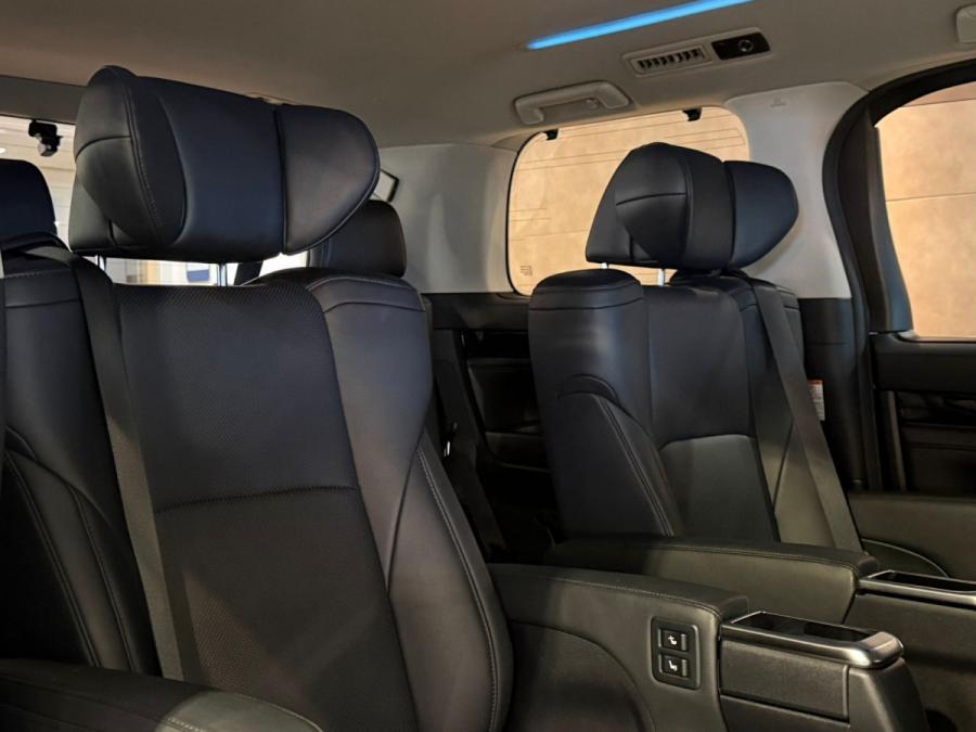 ALPHARD 2.5 - Image 11