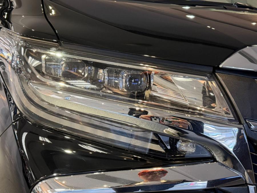 ALPHARD 2.5 - Image 7