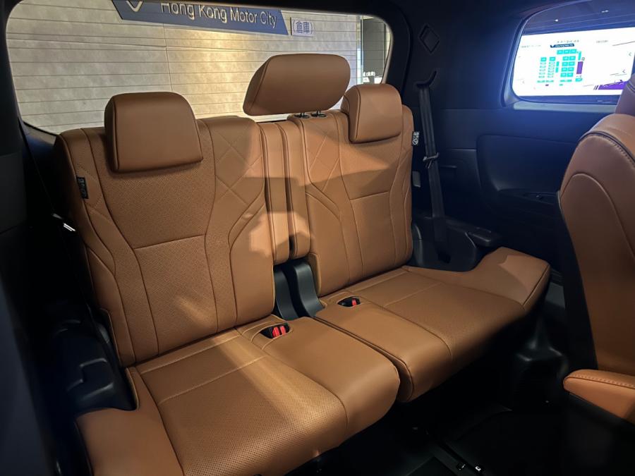 Vellfire 2.4  Turbo - Image 5