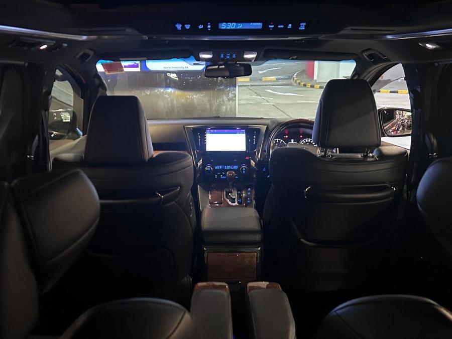 Alphard 3.5  豪華版 - Image 9