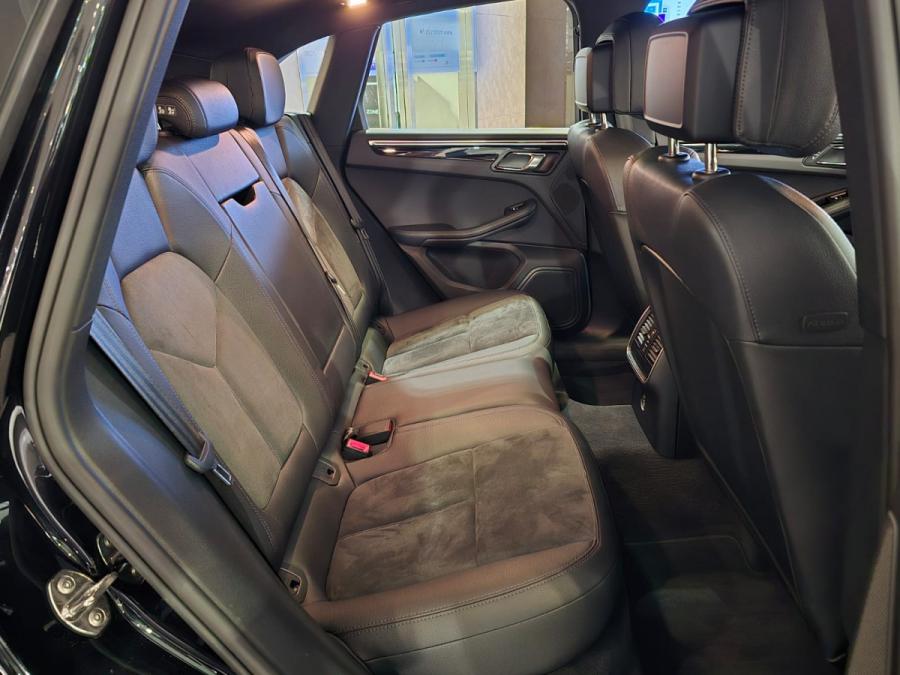 MACAN S - Image 7