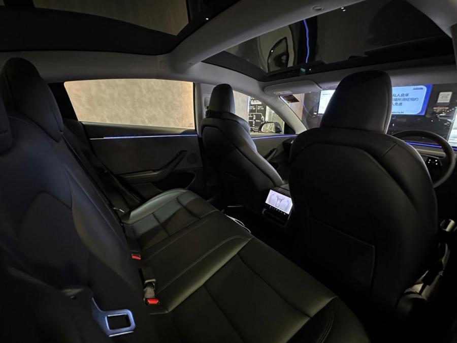 MODEL 3 RWD - Image 7