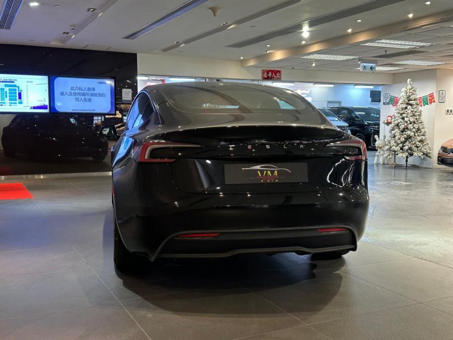 MODEL 3 RWD - Image 3