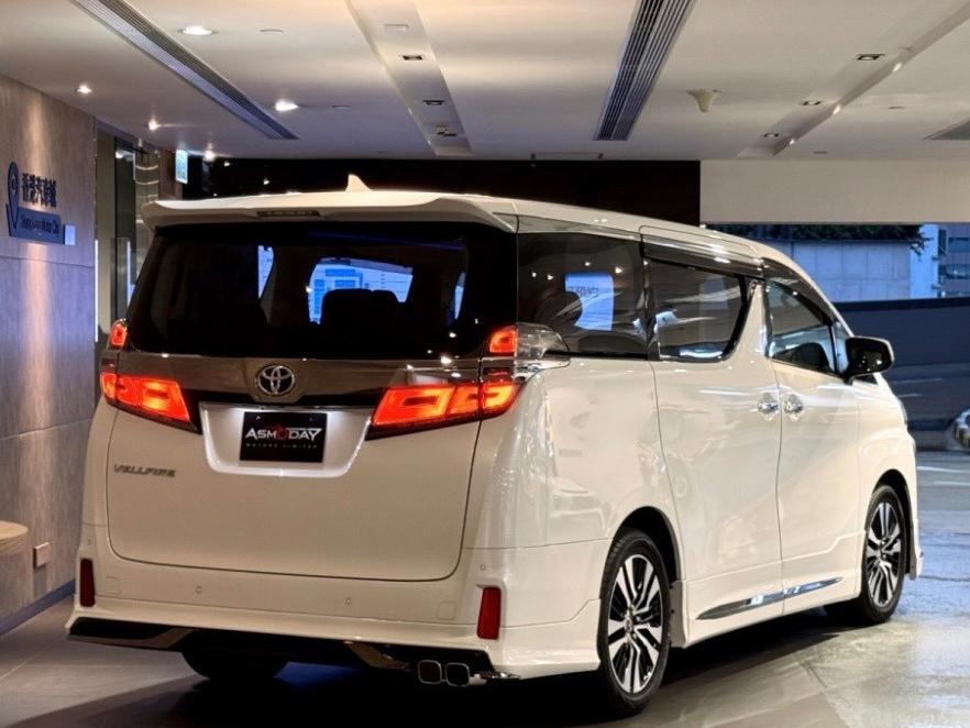 Vellfire 2.5ZG Modellista - Image 2