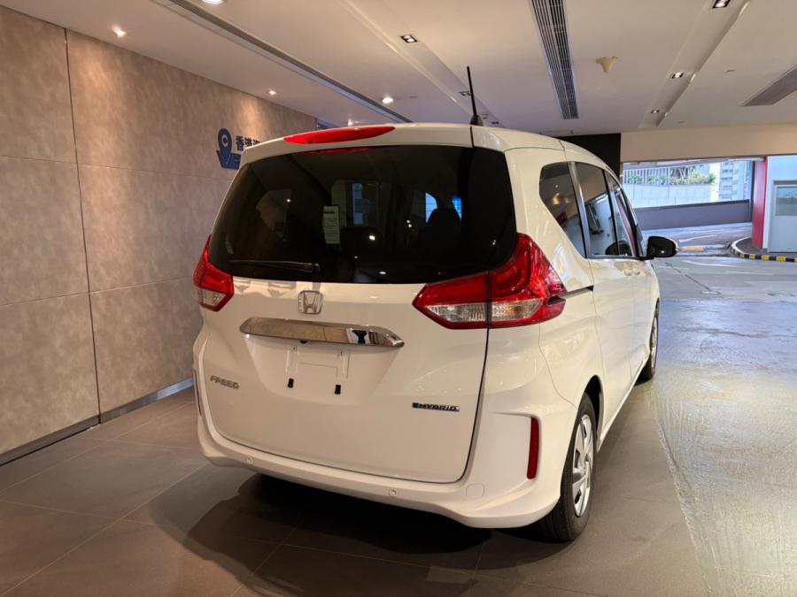 FREED HYBRID 7座 - Image 8