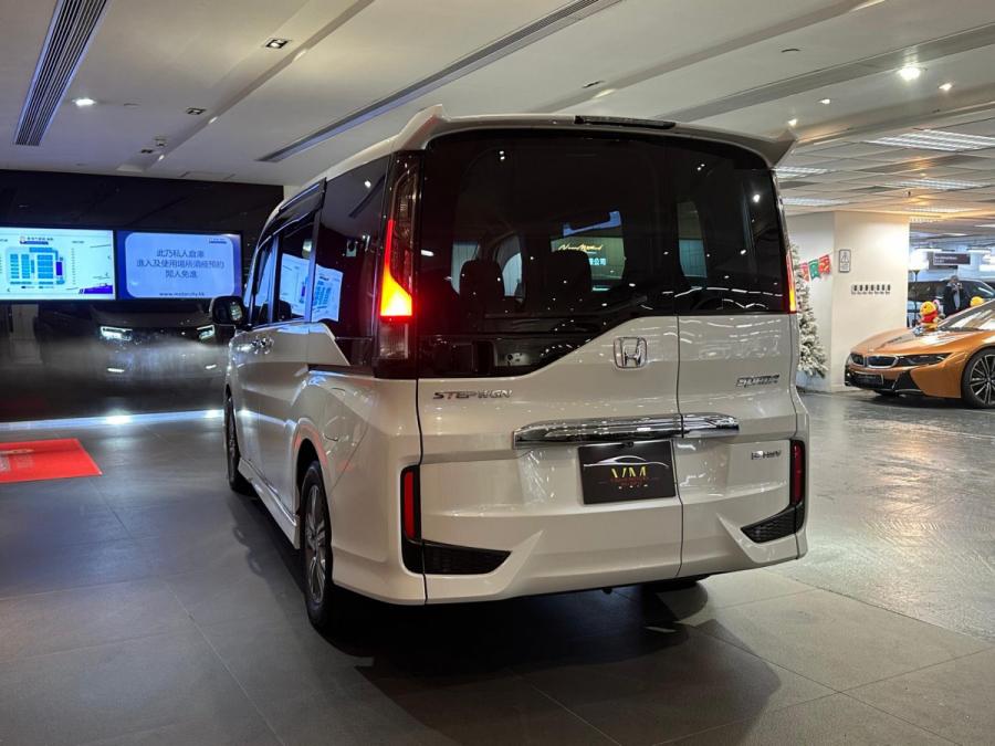 STEPWGN Spada e:HEV RP5 - Image 3