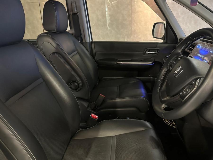 STEPWGN Spada e:HEV RP5 - Image 6